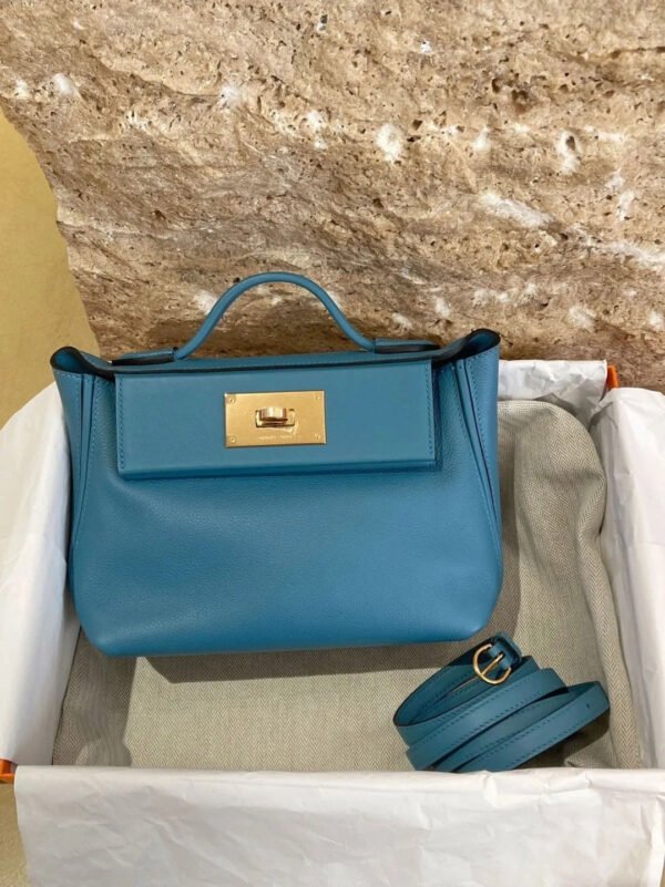 Hermès Kelly 藍色皮革手袋